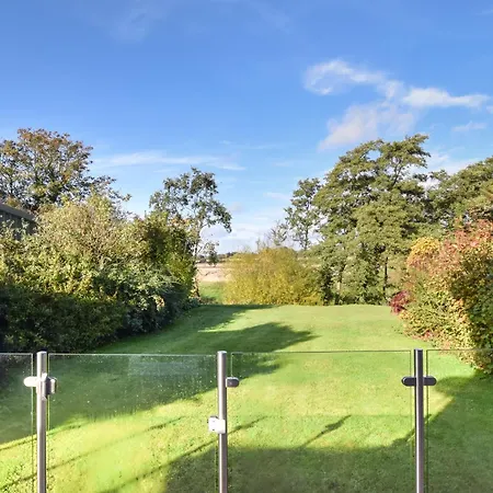 3 Bed In York Hh015 *